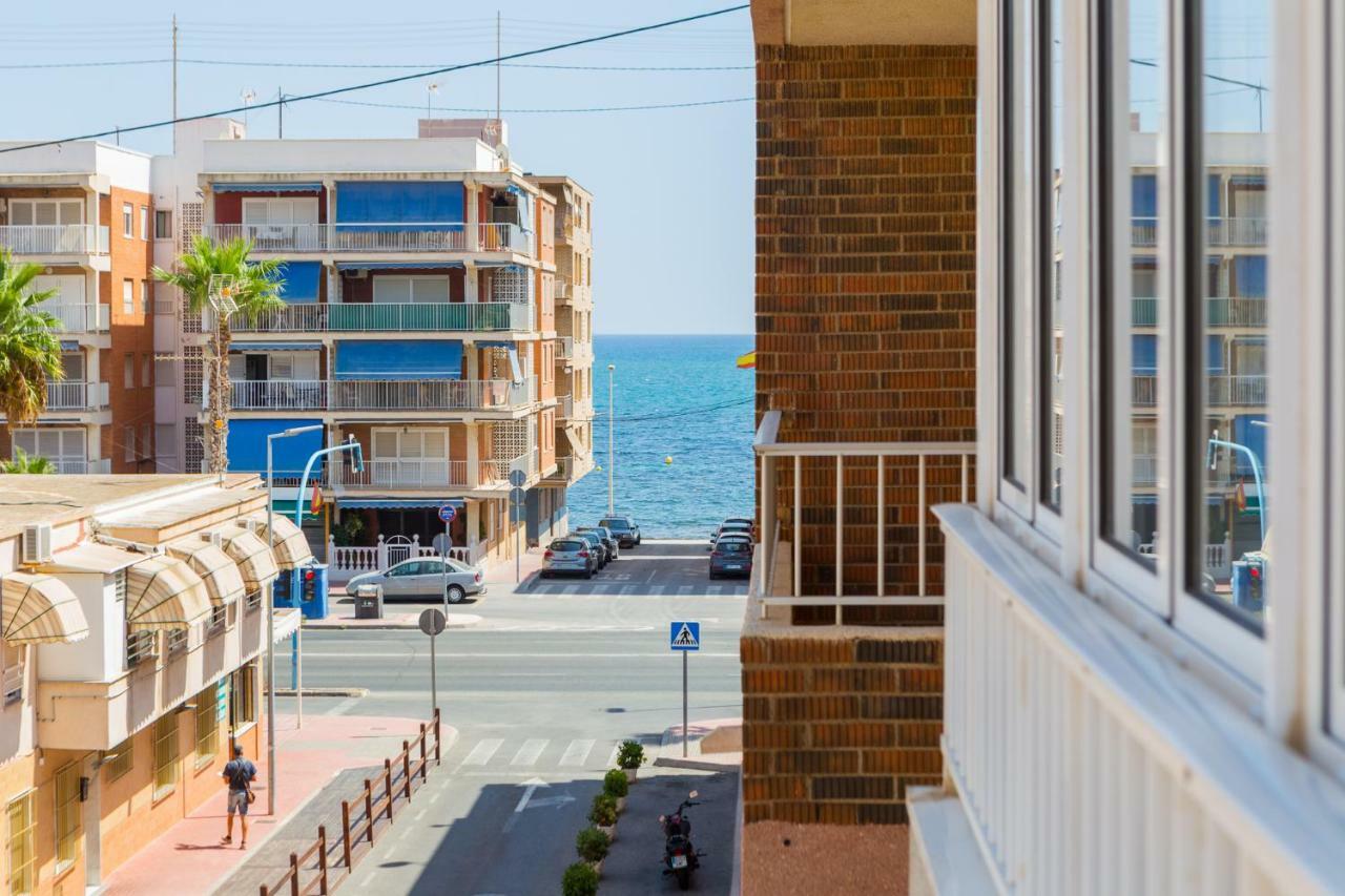 Apartamento Berry Playa Naufragos Torrevieja Exterior foto